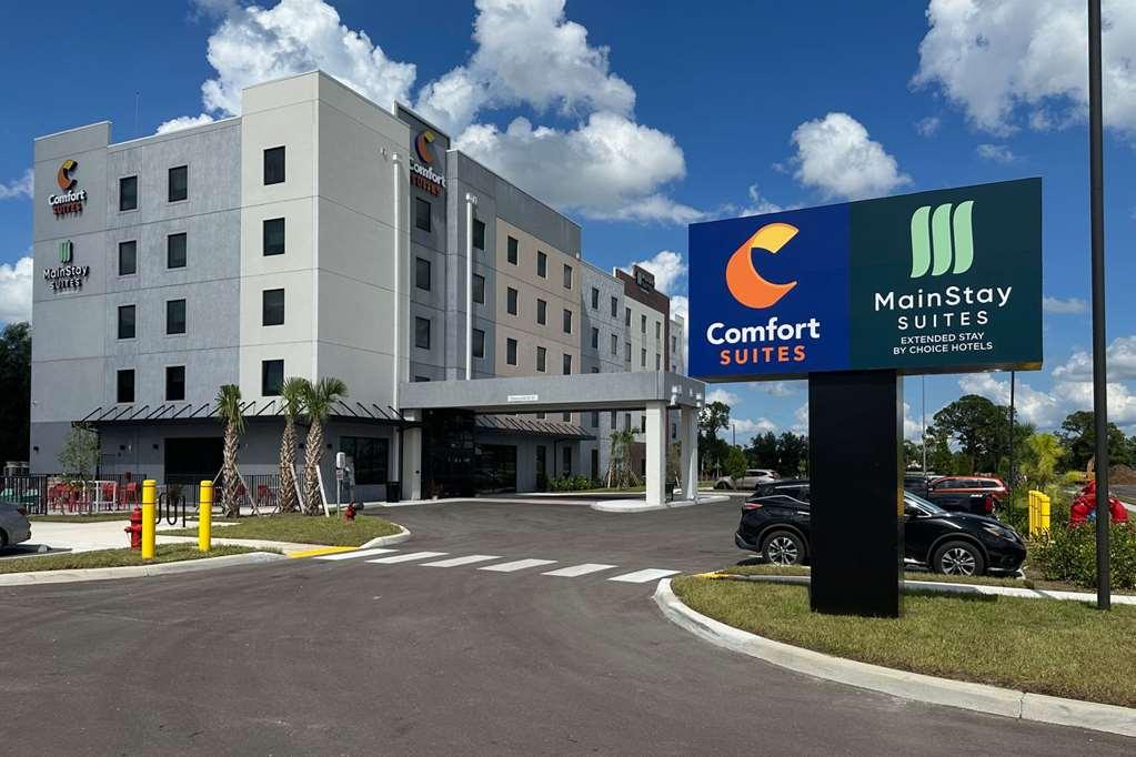 Comfort Suites Fort Myers East I-75 ภายนอก รูปภาพ