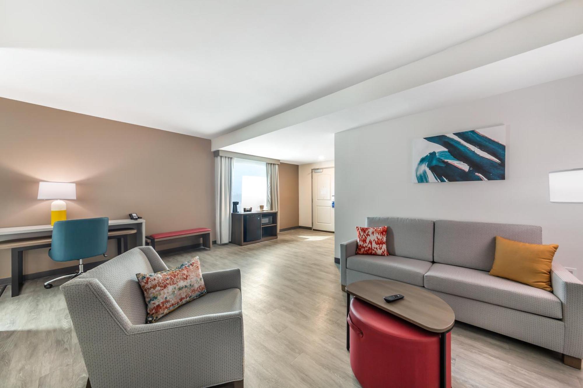 Comfort Suites Fort Myers East I-75 ภายนอก รูปภาพ