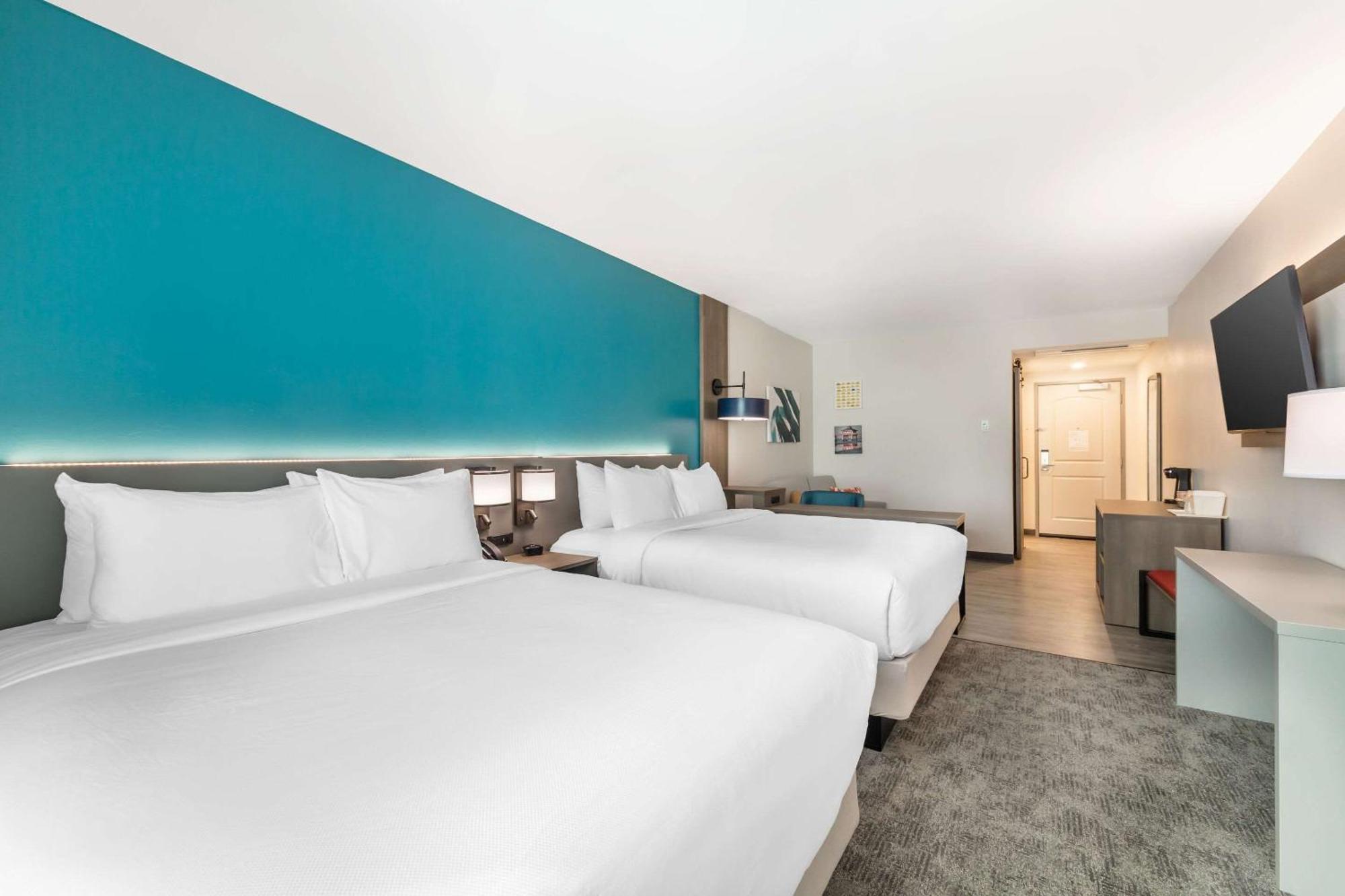 Comfort Suites Fort Myers East I-75 ภายนอก รูปภาพ