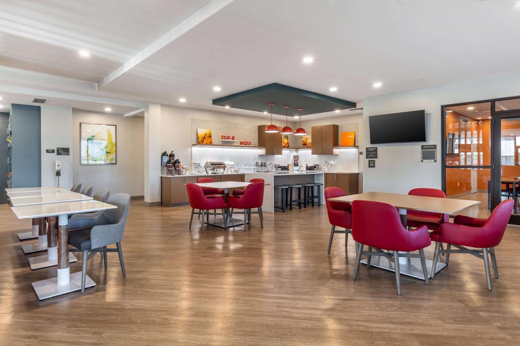 Comfort Suites Fort Myers East I-75 ภายนอก รูปภาพ